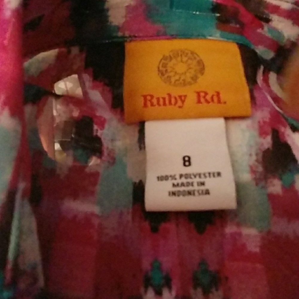 Shirt - Picture 2 of 2